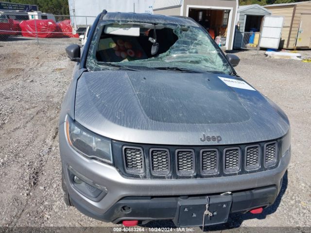 3C4NJDDBXKT649851 Jeep Compass Trailhawk 4x4