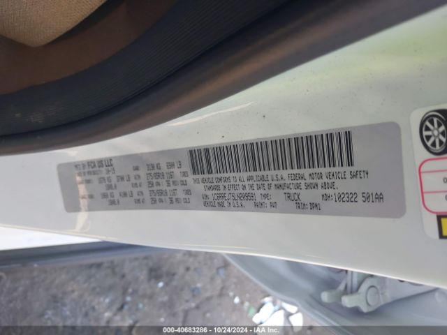 2020 RAM 1500 1C6RREJT5LN209591 Photo 8