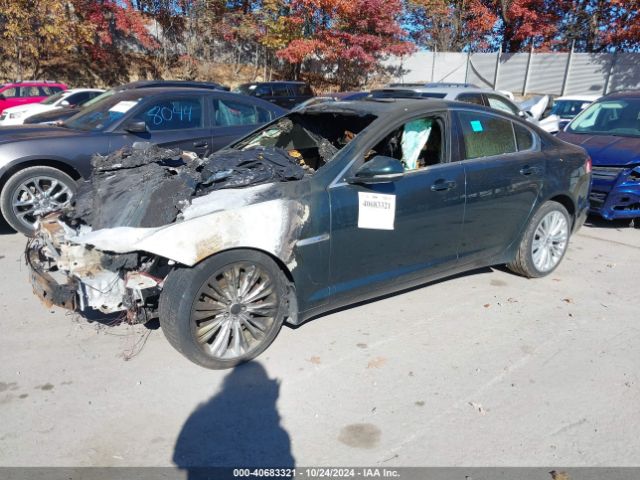 2012 JAGUAR XF SAJWA0HB4CLS54165 Photo 1