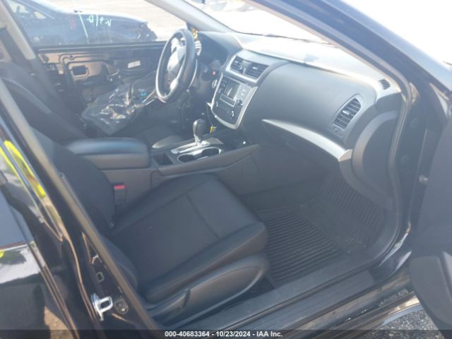 1N4AL3AP6HC217609 Nissan Altima 2.5 Sr