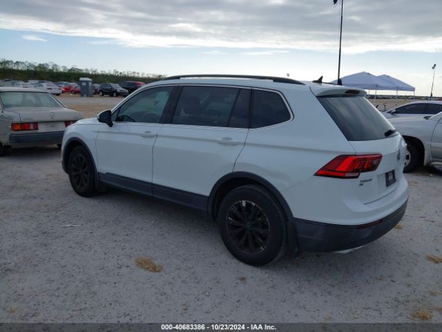 3VV3B7AX2KM031263 Volkswagen Tiguan 2.0t Se/2.0t Sel/2.0t Sel R-line/2.0t Sel R-line Black