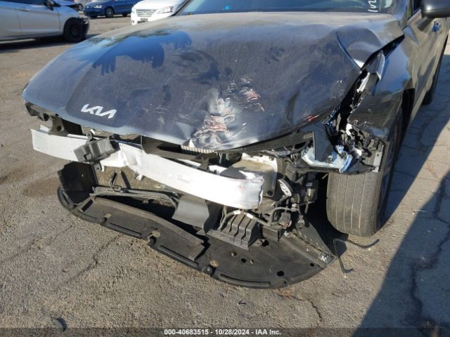 5XXG14J25NG085412 KIA K5 LXS