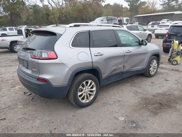 1C4PJLCB5KD358619 Jeep Cherokee Latitude Fwd