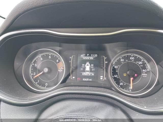 1C4PJLCB5KD358619 Jeep Cherokee Latitude Fwd