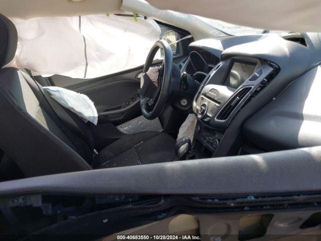 1FADP3M27HL227888 Ford FOCUS SEL