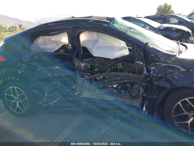 1FADP3M27HL227888 Ford FOCUS SEL
