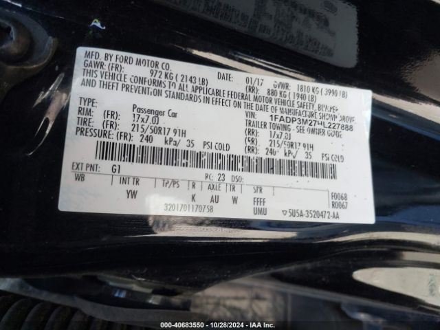 1FADP3M27HL227888 Ford FOCUS SEL