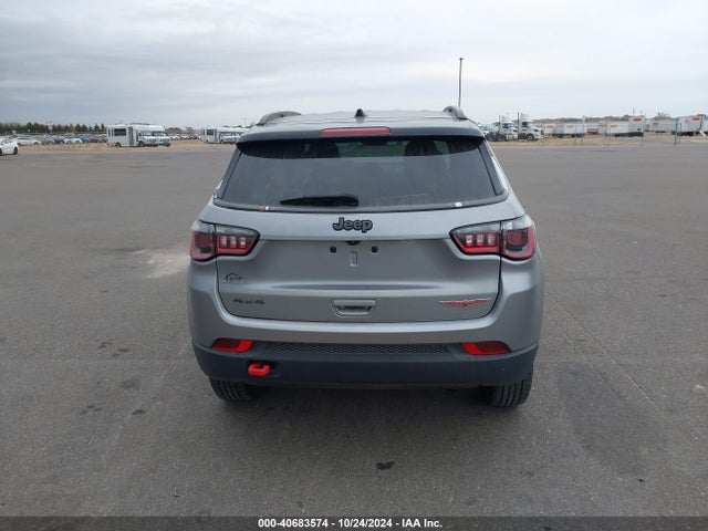 3C4NJDDB7MT520243 Jeep Compass Trailhawk 4x4