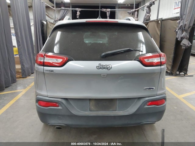 Jeep Cherokee Latitude 2016 1C4PJLCB7GW177629 Image 17
