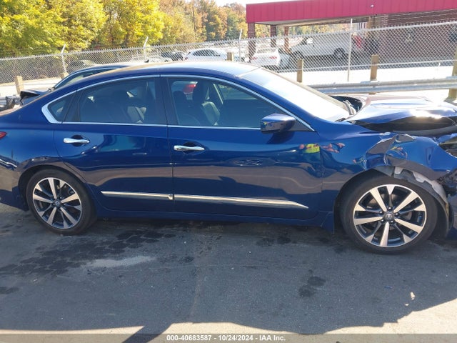 Nissan Altima 2.5 Sr 2017 1N4AL3AP7HC187228 Image 13