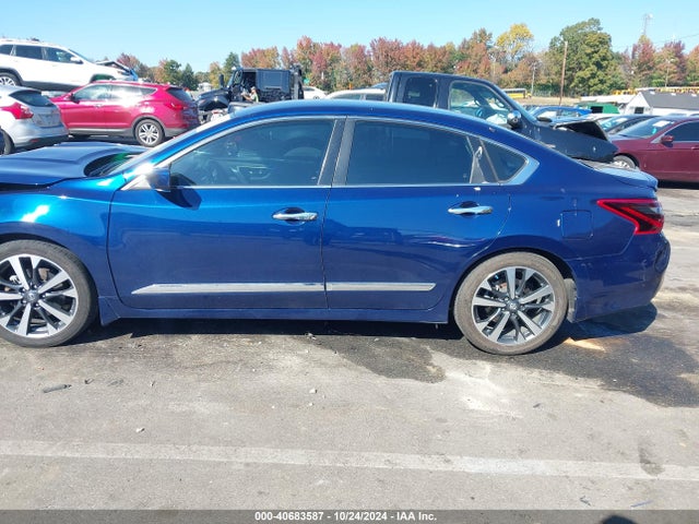 Nissan Altima 2.5 Sr 2017 1N4AL3AP7HC187228 Image 14