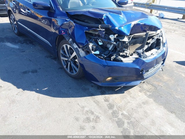 Nissan Altima 2.5 Sr 2017 1N4AL3AP7HC187228 Image 17