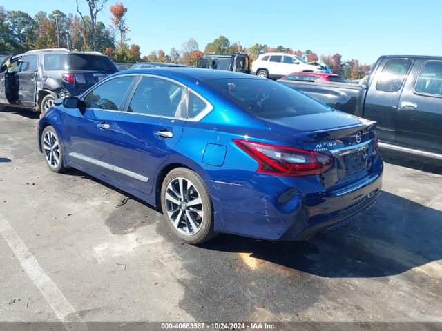 Nissan Altima 2.5 Sr 2017 1N4AL3AP7HC187228 Image 3