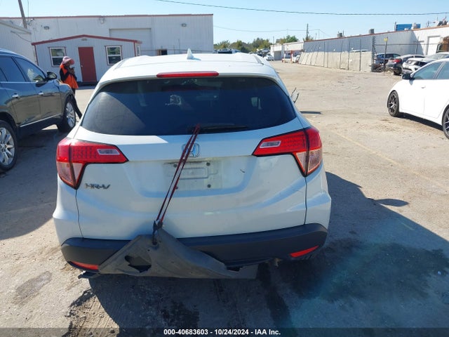 Honda HR-V LX 2017 3CZRU5H36HM720686 Image 16