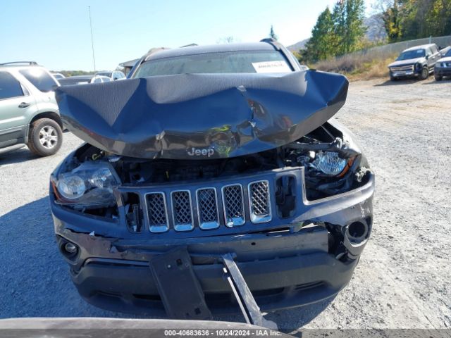 1C4NJDEB0HD191623 Jeep Compass Latitude 4x4