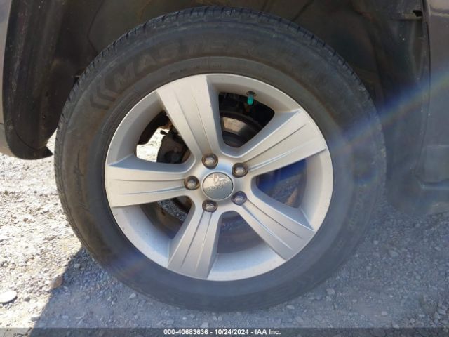 1C4NJDEB0HD191623 Jeep Compass Latitude 4x4