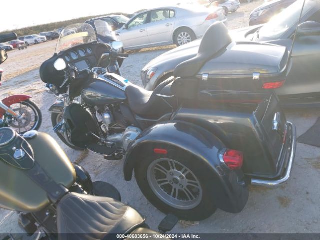 2015 HARLEY-DAVIDSON FLHTCUTG 1HD1MAL16FB851590 Photo 8