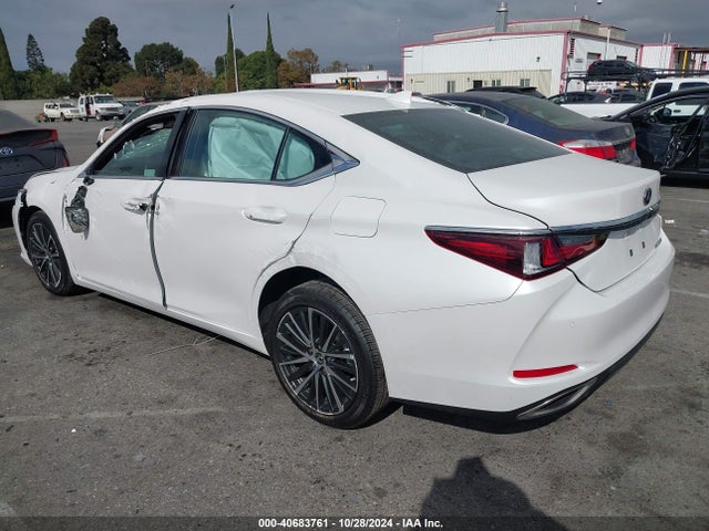 58ADZ1B15RU172201 Lexus ES 350