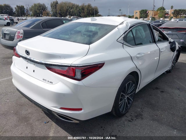 58ADZ1B15RU172201 Lexus ES 350