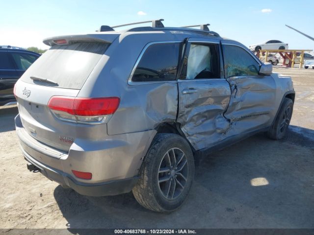 1C4RJEAG1HC669157 Jeep Grand Cherokee Laredo 4x2