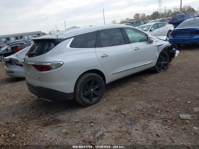 5GAERBKW1PJ130206 Buick Enclave Essence Fwd