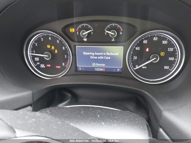 5GAERBKW1PJ130206 Buick Enclave Essence Fwd