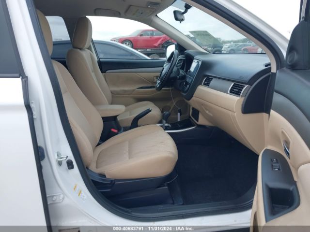 2017 MITSUBISHI OUTLANDER JA4AD3A31HZ058915 Photo 4