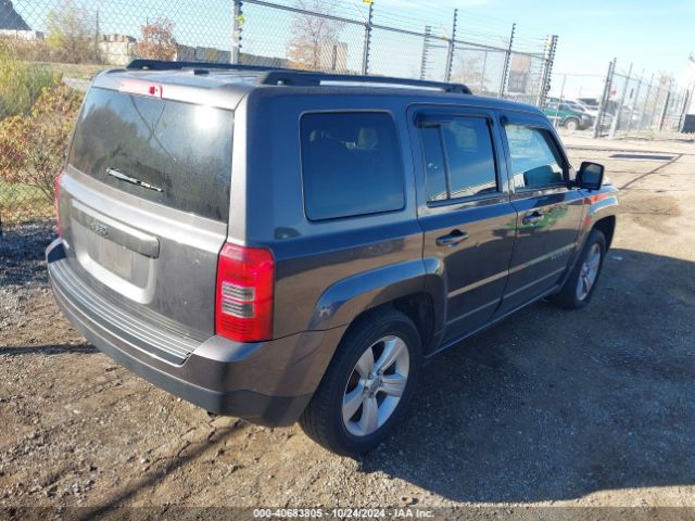 1C4NJPFA6FD156394 Jeep Patriot Latitude