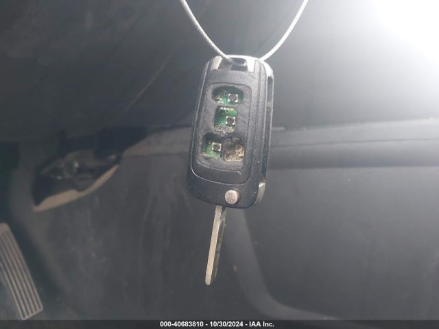 Chevrolet EQUINOX LT 2017 2GNALCEK0H6152345 Image 11