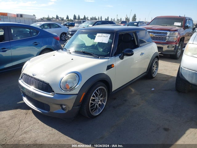 2013 MINI HARDTOP WMWSU3C5XDT683770 Photo 1