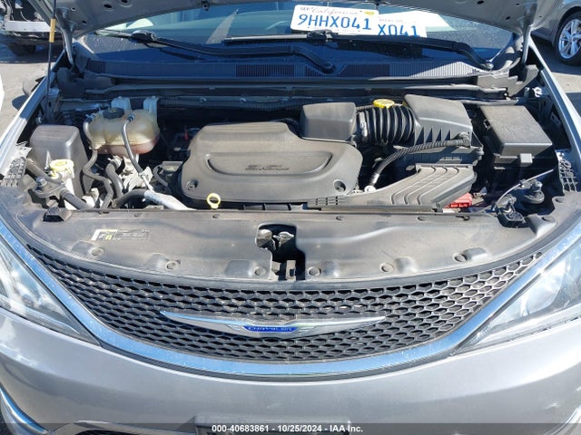 2C4RC1BG4KR651753 Chrysler Pacifica Touring L