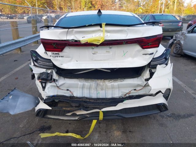 3KPF54AD9PE567975 KIA Forte Gt-line