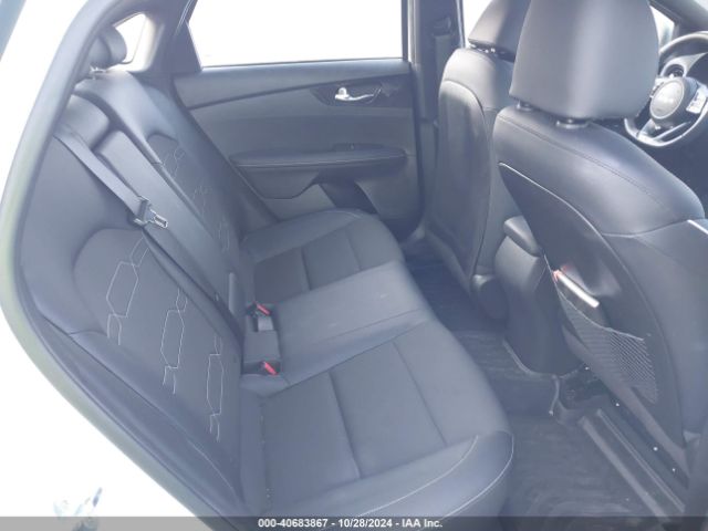 3KPF54AD9PE567975 KIA Forte Gt-line