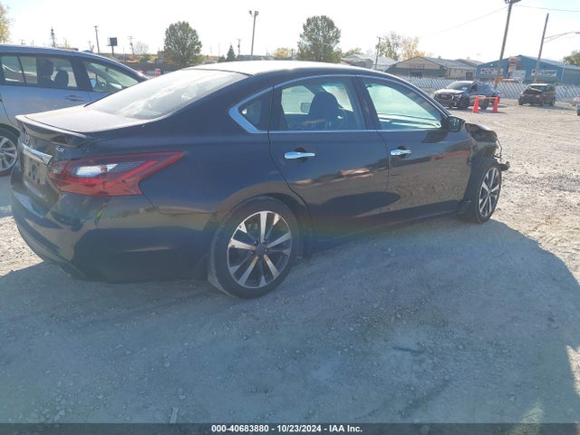 Nissan Altima 2.5 Sr 2017 1N4AL3AP4HC153876 Image 4