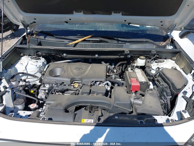 Toyota RAV4 LE 2022 2T3H1RFV8NC186057 Image 10