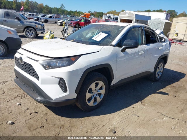 Toyota RAV4 LE 2022 2T3H1RFV8NC186057 Image 2