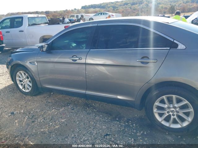 1FAHP2D8XEG175869 Ford TAURUS SE