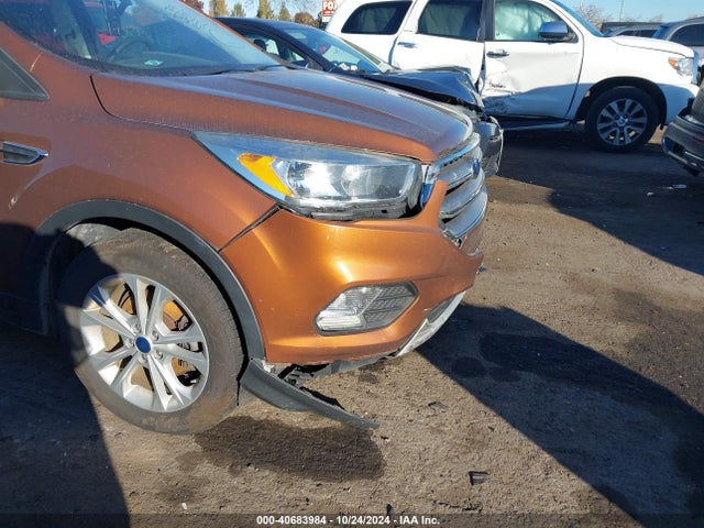 Ford ESCAPE SE 2017 1FMCU0GD8HUD27529 Image 6