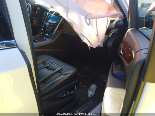 1GYS4BKJ2KR141949 Cadillac Escalade Luxury