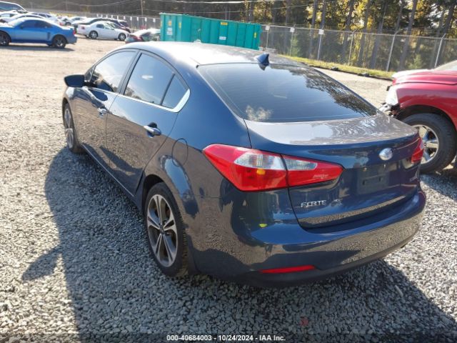 KNAFX4A8XE5138735 KIA FORTE EX