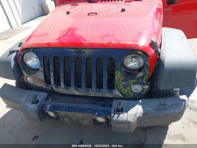1C4BJWDG8FL564549 Jeep Wrangler Unlimited Willys Wheeler