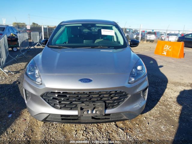 1FMCU0G63NUB85412 Ford ESCAPE SE