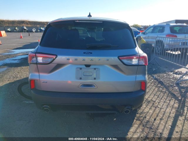 1FMCU0G63NUB85412 Ford ESCAPE SE