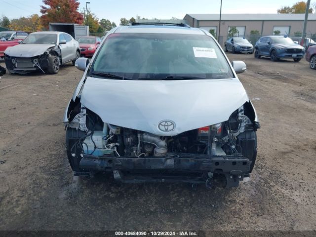 5TDYK3DC2FS675972 Toyota Sienna Limited Premium 7 Passenger