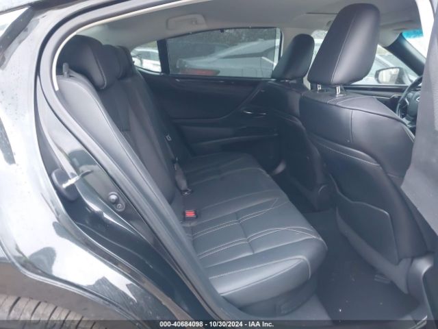 58AFA1C13MU013099 Lexus Es 300h Ultra Luxury