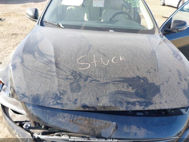 LYV402TKXJB165858 Volvo S60 Inscription T5