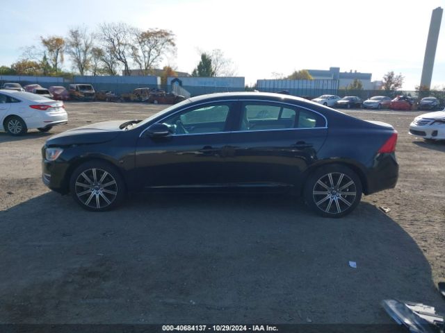 LYV402TKXJB165858 Volvo S60 Inscription T5