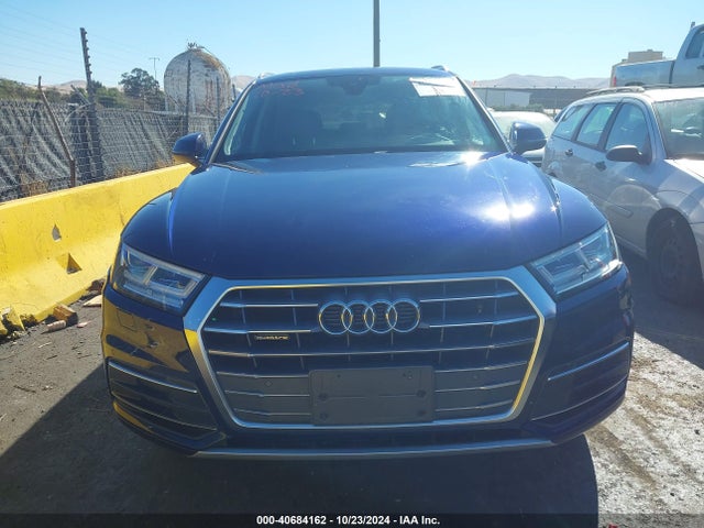 WA1BNAFY1J2158456 Audi Q5 2.0t Premium/2.0t Tech Premium