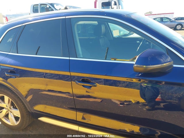 WA1BNAFY1J2158456 Audi Q5 2.0t Premium/2.0t Tech Premium