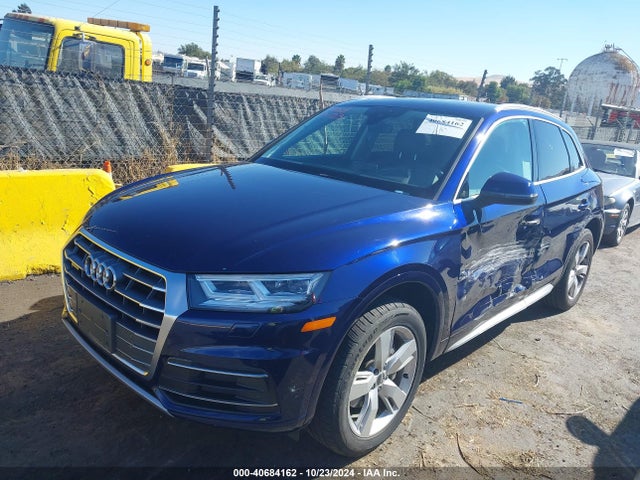 WA1BNAFY1J2158456 Audi Q5 2.0t Premium/2.0t Tech Premium